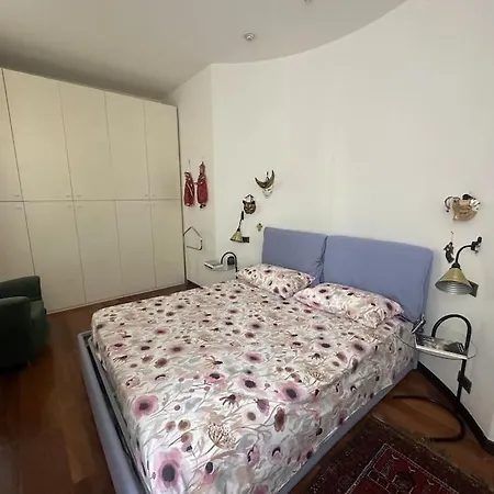 Ferienhaus Piccola Torre Moltrasio