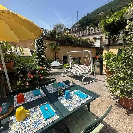 Ferienhaus Piccola Torre Moltrasio